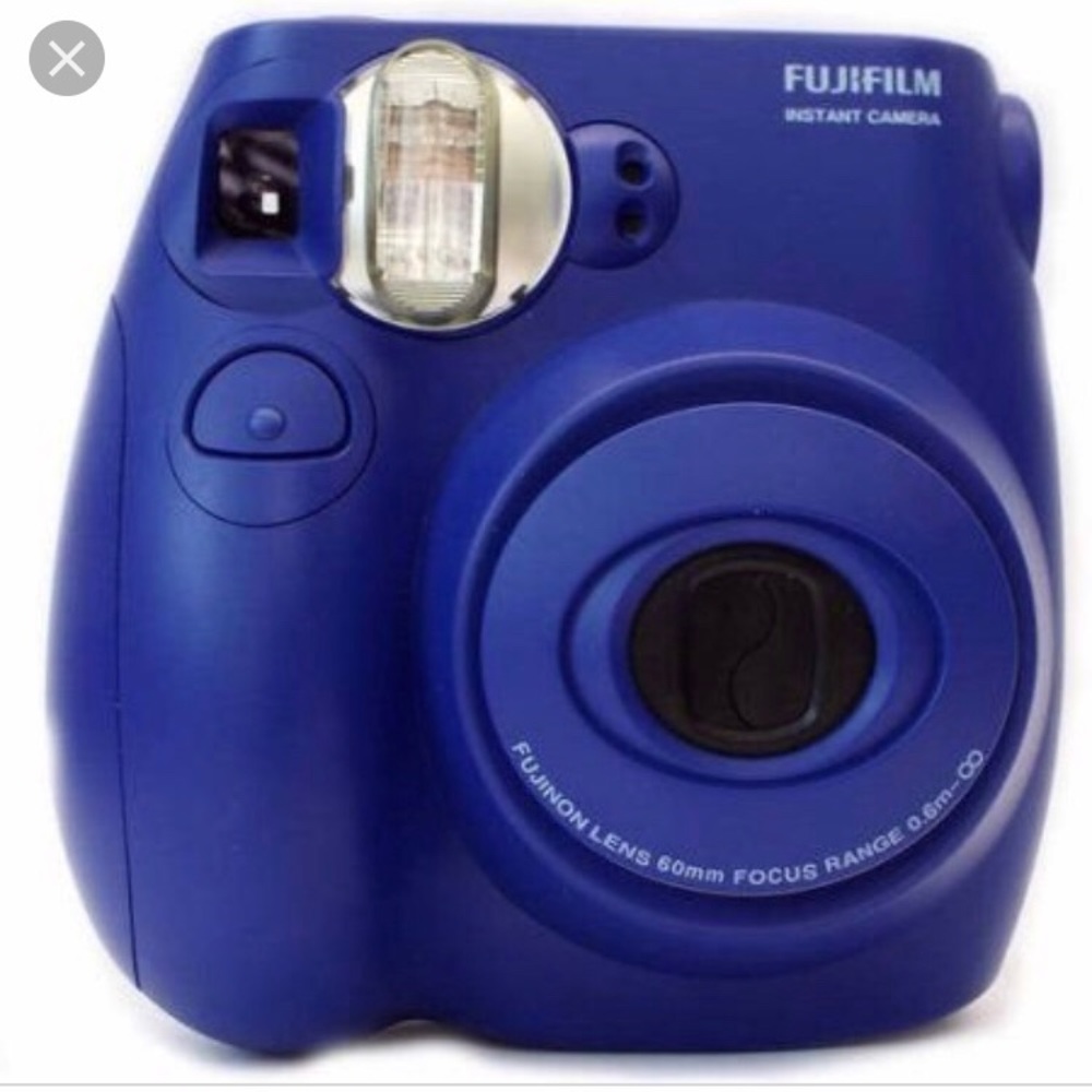 dark blue/purple polaroid